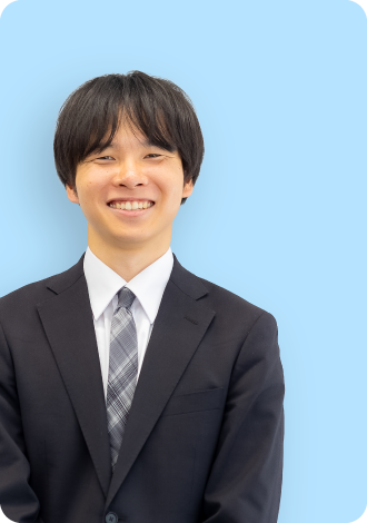 自動車系システム会社に出向し、システムを更改。 チームリーダーを目指し、後輩指導にも注力